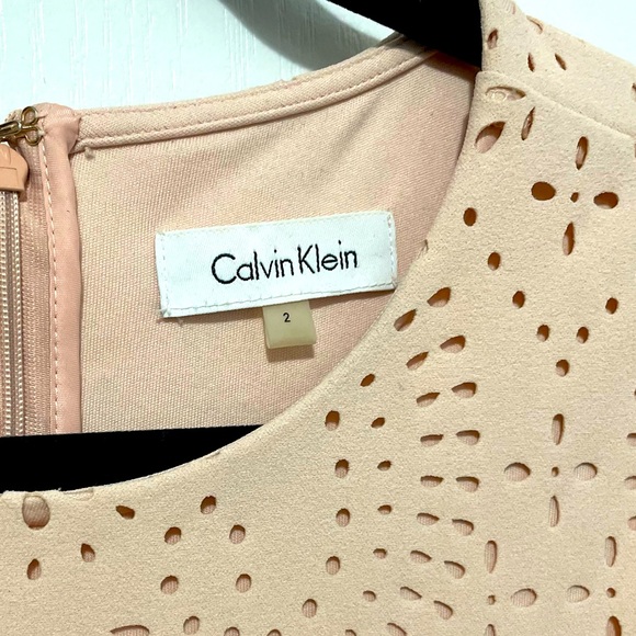 Pink Sheath.Calvin Klein Dress. Size 2. - Picture 3 of 3